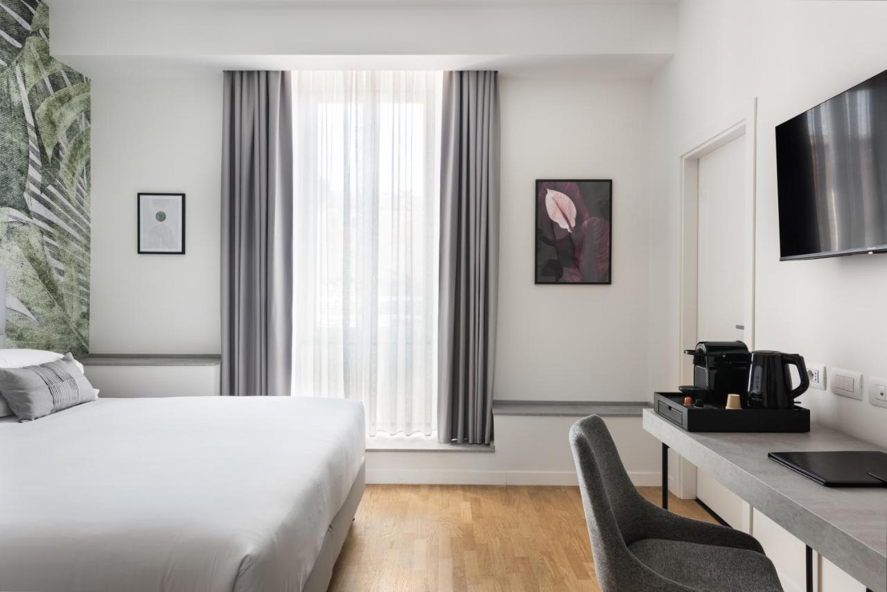 At Forty-One Rome Luaran gambar